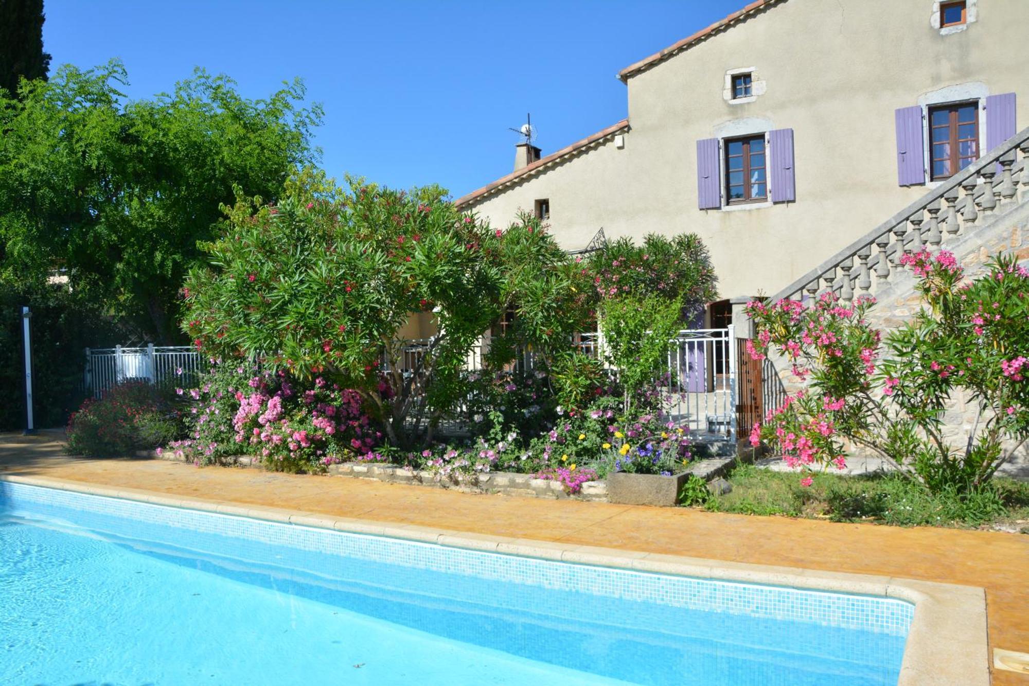 Domaine De Chadeyron Hotel Lagorce  Exterior photo